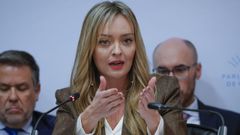 La conselleira Fabola Garca en la comisin del Parlamento de Galicia.