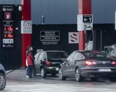 <span lang= es-es >A Coru�a</span>. SBC ofrec�a los precios m�s econ�micos del combustible, hasta seis c�ntimos por debajo de otros operadores. 