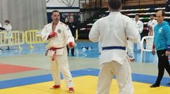 Antonio Fern�ndez, concejal de DO, estudia a un contrincante en el Campeonato Gallego de Jiu-Jitsu