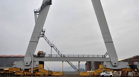 GR�A P�RTICO DE NAVANTIA FENE