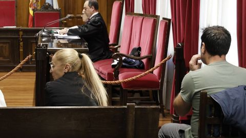 Los sospechosos ahora condenados, durante el juicio en la Audiencia Provincial de Ourense