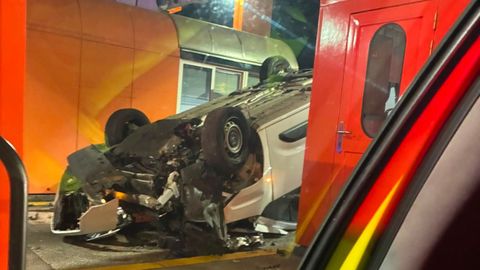 Accidente de circulaci&oacute;n en el peaje de la AP-9 en Vilaboa