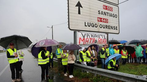 Marcha vecinal contra el trazado la variante oeste de Caldas