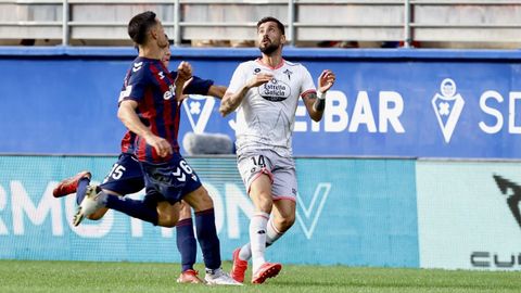 Vadillo ante el Eibar.