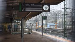 Estaci�n de tren de Pontevedra, completamente vac�a este s�bado 