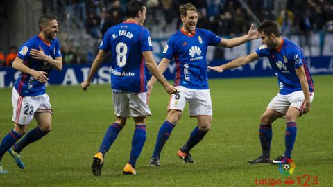 Gol Diegui Johannesson Carlos Tartiere Real Oviedo Osasuna.Diegui celebra su tanto con Carlos, Folch y Rocha