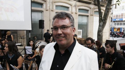 Enrique Lorenzo dirige Acopovi