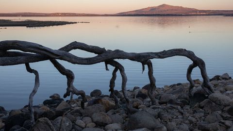 La mayor frecuencia de sequ�as pondr� en peligro la disponibilidad de agua en zonas del Mediterr�neo y centro peninsular