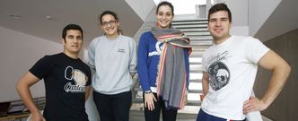 Sergio, Nerea, Paula y Pablo cuentan que les gustar�a trabajar este verano como socorristas pero ni se plantean pagar la formaci�n. 