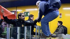 La marcha �Yo no pago� acaba con cuatro detenidos