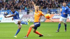 Kone Real Oviedo Alaves Carlos Tartiere.Kone, durante un partido con el Real Oviedo frente al Alaves