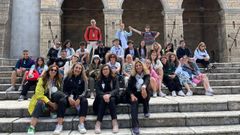 Alumnos y profesores del IES As Lagoas en una de las visitas realizadas en Hungr�a