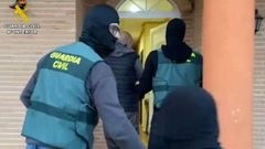 Operación de la Guardia Civil para detener en Murcia a un acusado de varios robos en Verín