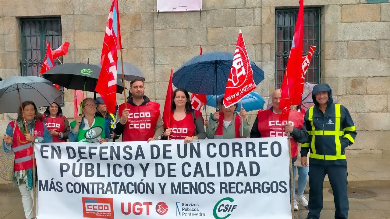 Grave déficit de personal en la oficina de Correos en Cambados