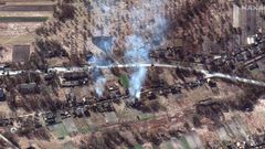 Im�genes de sat�lite que muestran a tanques rusos acerc�ndose a Kiev