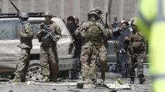 La polic�a afgana vigila las inmediaciones del aeropuerto de Kabul
