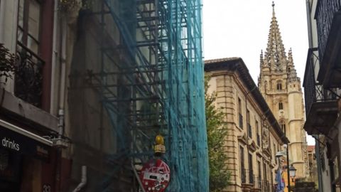 Edificio subastado en Oviedo