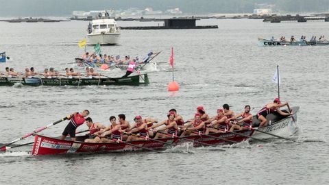 Una edici�n anterior de la regata.