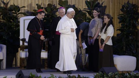 El papa Le�n XIV, justo antes de presidir la Vigilia de oraci�n con j�venes.