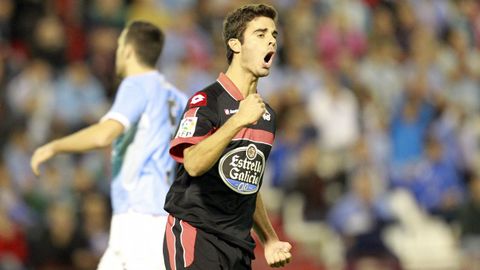 Celebrando un gol ante el Celta de Vigo