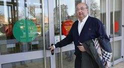 Jos� Luis Fondo declar� ayer como testigo, al igual que los ediles �scar Rey y Mar�a del Mar Dur�n. 