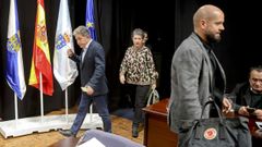 La falta de entendimiento entre Fernndez Lores (BNG) e Ivn Puentes (PSOE) abocar al acalde a someterse a una cuestin de confianza para aprobar los presupuestos