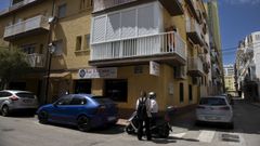 La vivienda de Fuengirola en la que�Petra muri� el viernes estrangulada por su marido.