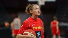 La exjugadora Laia Palau durante un entrenamiento con la selecci�n femenina