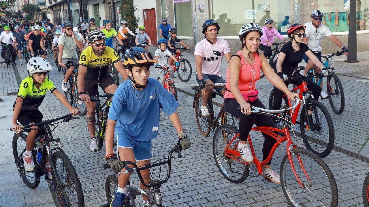 Boiro, símbolo de la pasión por las dos ruedas en la fiesta del ciclismo