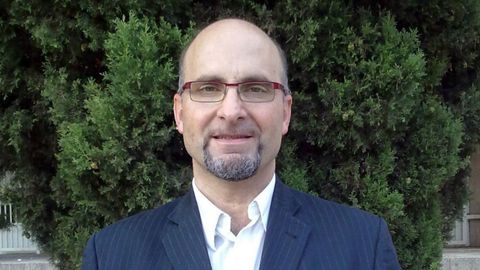 El neurovir�logo y microbi�logo Jos� Antonio L�pez Guerrero