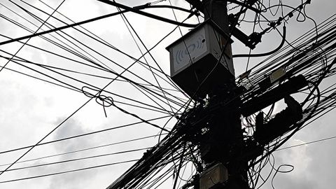Imagen de una de las alarmas instaladas contra los ladrones y delincuentes por los vecinos en el barrio de San Juan, en Quito.