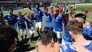 Infantil Real Oviedo Requexon.El Infantil A del Real Oviedo celebra el t�tulo de su categor�a