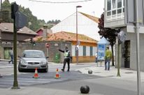 <span lang= es-es >Presencia policial en Mari�o de Rivera</span>. Aunque ya han transcurrido dos semanas desde la prohibici�n de girar a la izquierda en Mari�o de Rivera, muchos automovilistas, sin percatarse del cambio, inician la maniobra. La Polic�a continuar� advirtiendo a los conductores sin sancionar. 