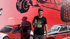 Gabriel Serrano, con el t�tulo de campe�n de Espa�a de autocr�s en la categor�a de Divisi�n II