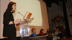 Ana Jos� Varela, durante su intervenci�n en la charla organizada en la Fundaci�n Barri�