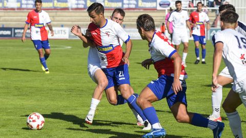 Imaxe do partido da primeira xornada fronte  Sarriana