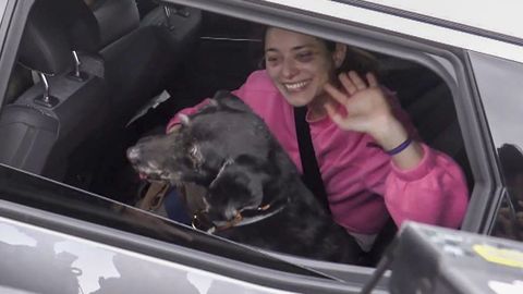 As� ha sido el reencuentro de Ana, una de las viajeras del Iryo accidentado, con su perro Boro