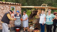 Recreacin das caldupeiras no Camio de San Andrs