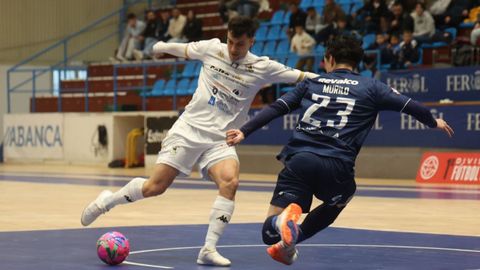 Penezio en el enfrentamiento entre O Parrulo Ferrol y el Crdoba.