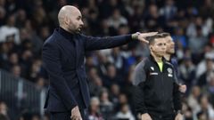 Claudio Girldez, dirigiendo al Celta en el Santiago Bernabu.