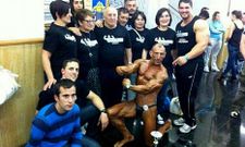 El silledense Juan Costa, en la imagen tras ganar el campeonato gallego, colabora en la cita de hoy.