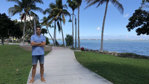 El avilesino Jairo Santano, en Florida (Miami)