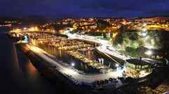 Panor�mica de la villa ribadense y de la r�a en una toma a�rea. 