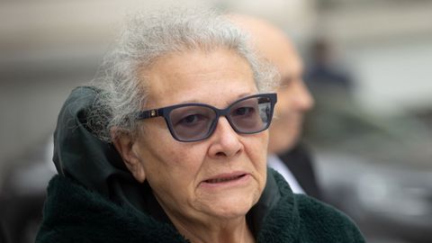 La empresaria Carmen Pano, investigada por entregar 90.000 euros en la sede del PSOE en octubre de 2020, a su llegada a declarar a la Audiencia Nacional.