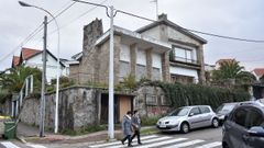 En el anuncio de Idealista, resaltan que la casa es de Antonio Tenreiro, el arquitecto del Banco Pastor. Est� a la venta por m�s de tres millones de euros, exactamente, 3.100.000