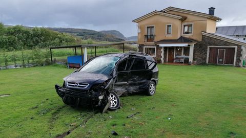 El vehculo contra el que embisti estaba aparcado