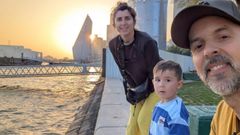 La pareja reside desde hace un a�o en Doha con su hijo. �l trabaja all� como profesor universitario