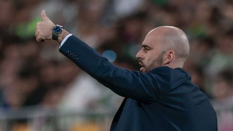 El t�cnico del Celta, Claudio Gir�ldez.
