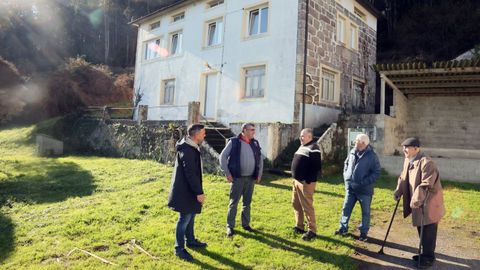 La antigua casa rectoral de A Lagoa, en Alfoz, est� siendo reformada para el proyecto.