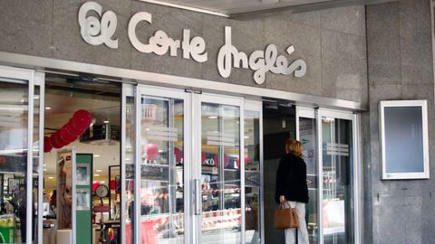 Imagen de archivo de la entrada a unos almacenes de El Corte Ingl�s